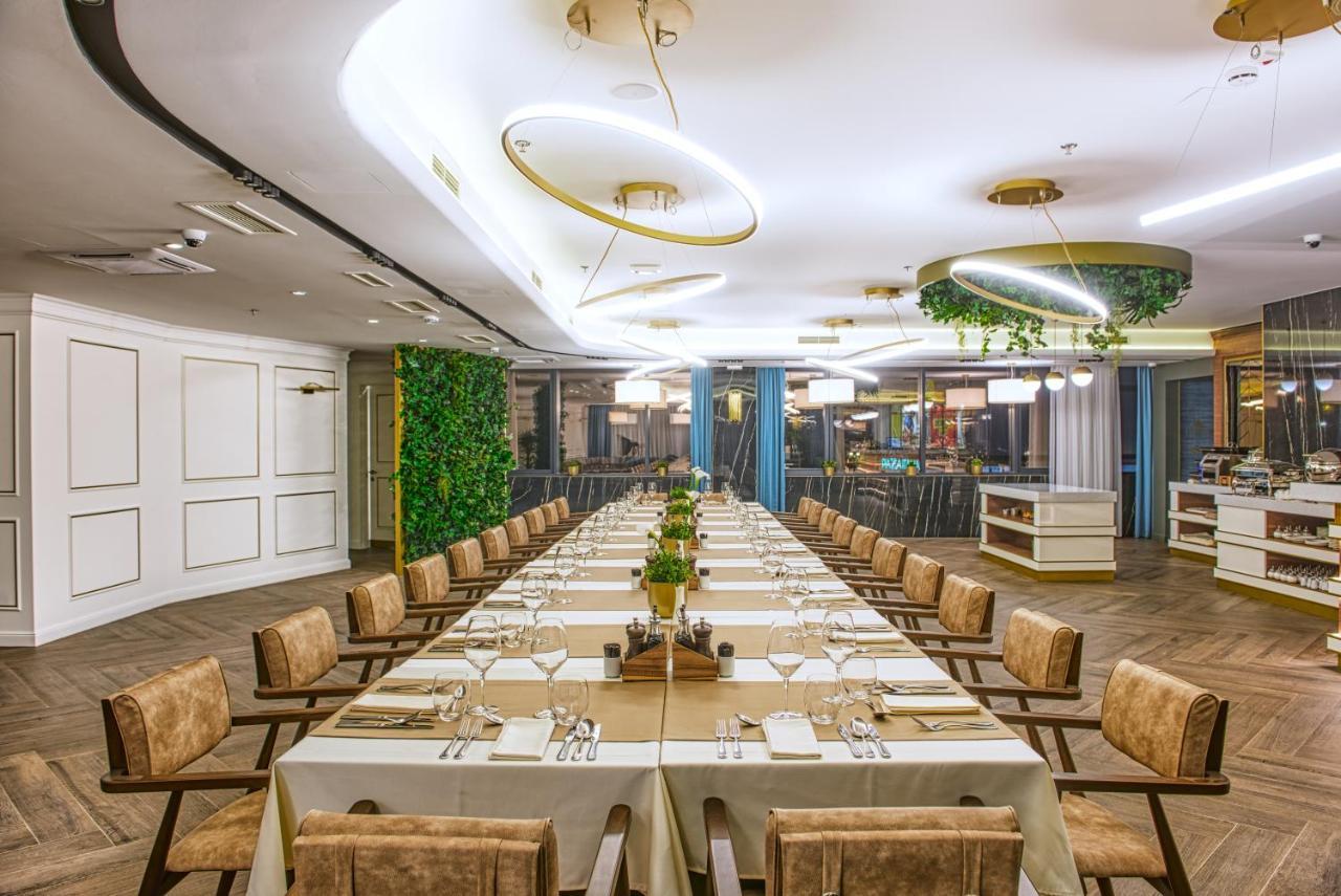 Hotel Pupin Novi Sad Ngoại thất bức ảnh The restaurant