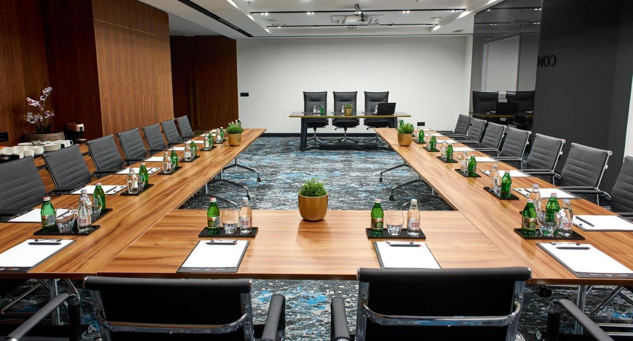 Hotel Pupin Novi Sad Ngoại thất bức ảnh Meeting room