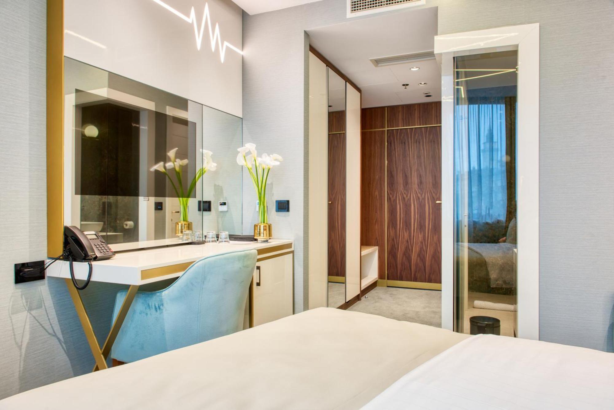 Hotel Pupin Novi Sad Ngoại thất bức ảnh A room at the hotel