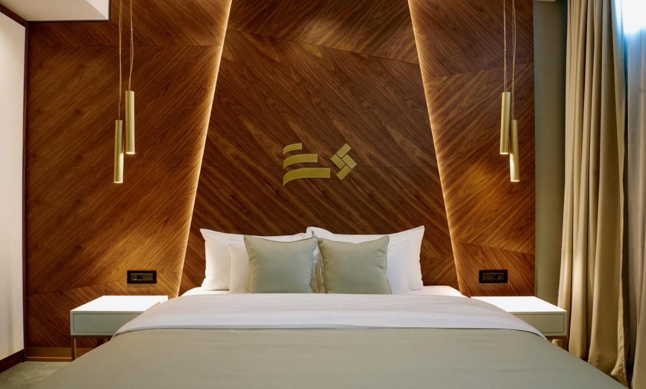 Hotel Pupin Novi Sad Ngoại thất bức ảnh